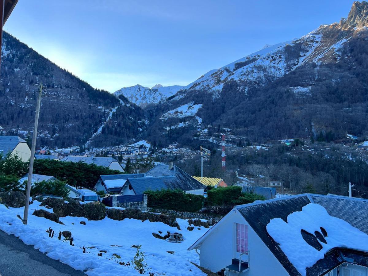 T2 Bis 40M2 5P. Vue. Balcon. Parking. Piscine Ete. Apartment Cauterets Exterior photo